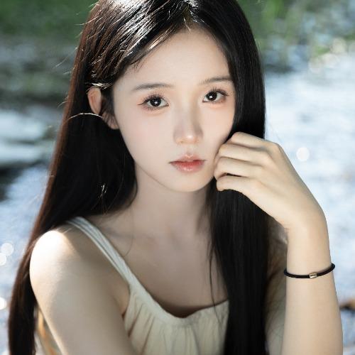 Chí Xuân Hòa - 至春禾