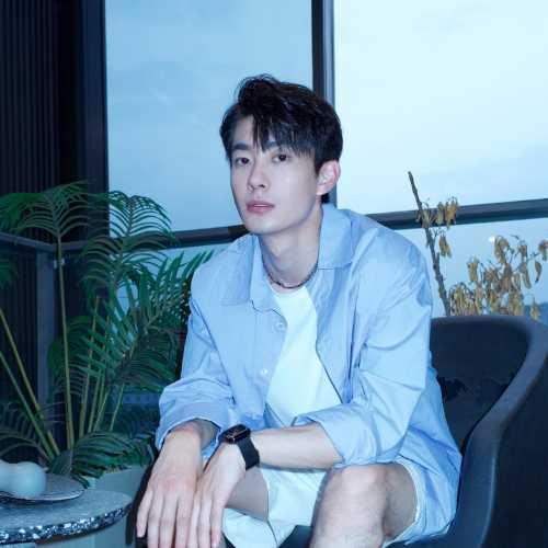 Lư Hoán Du - 卢奂瑜