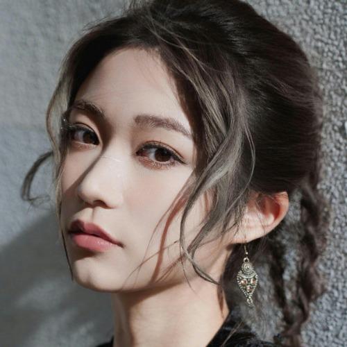 Chiến Chiến - 战战