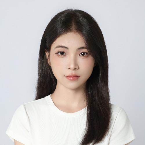 Hà Sơ Nghi - 何初宜