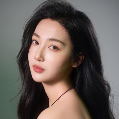 Ngụy Phàm Thư - 魏凡舒