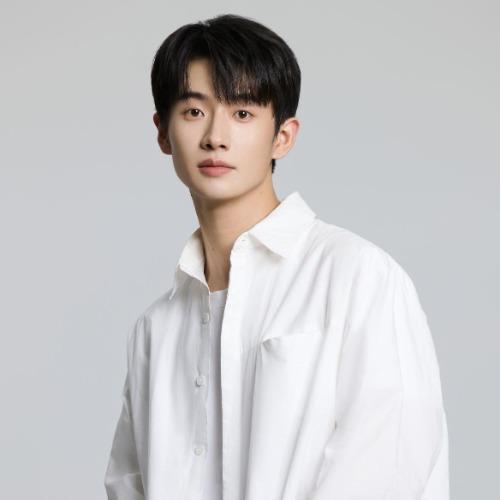 Từ Tuấn Tôn - 徐俊尊