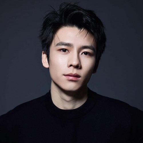 La Sở Phàm - 罗楚凡