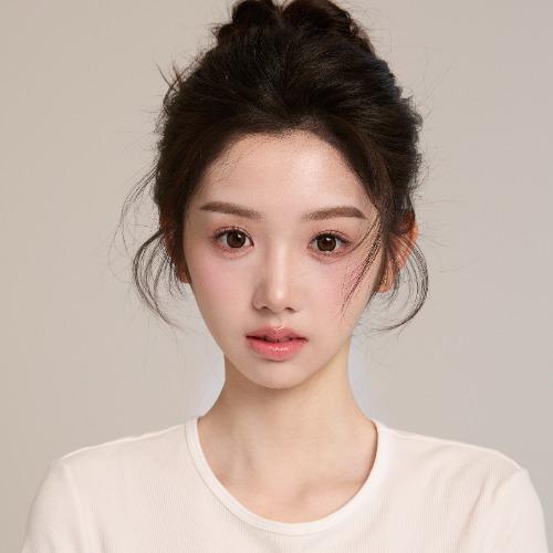 Lý Vũ Huyên - 李雨萱