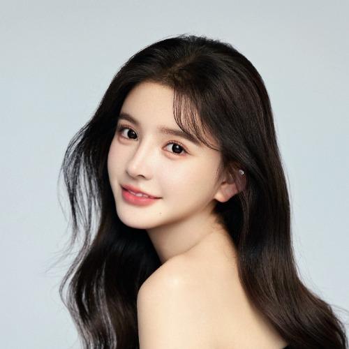 Trần Thanh Du - 陈清玥