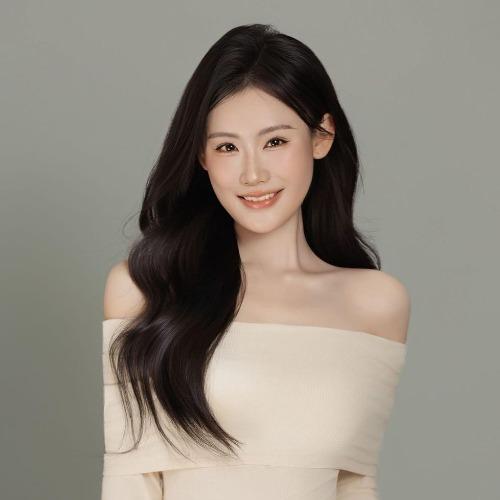 Vương Uyển Trung - 王婉中