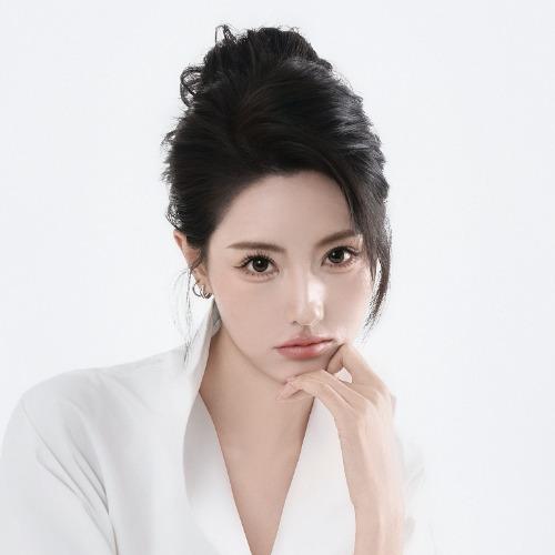 Lưu Mỹ Nhất - 刘美一