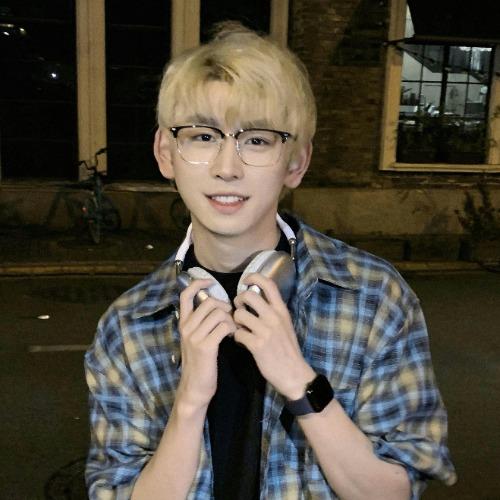 Mã Hạo Văn - 马昊文