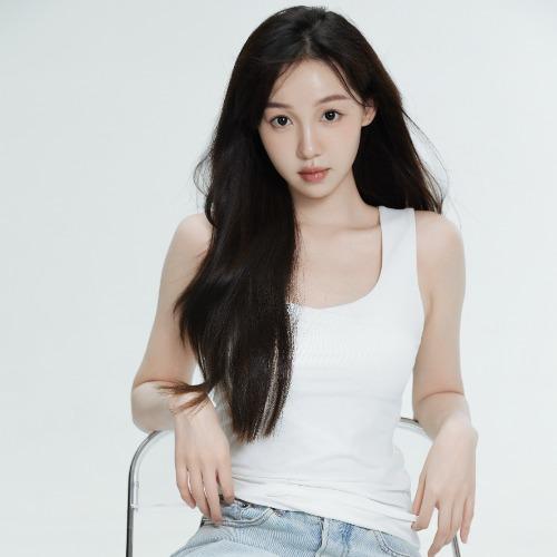 Vương Nhã Thanh - 王雅清