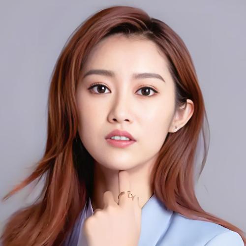 Thôi Hân Tâm - 崔馨心