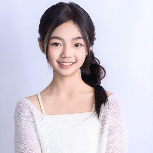 Lý Tử Hàm - 李梓涵