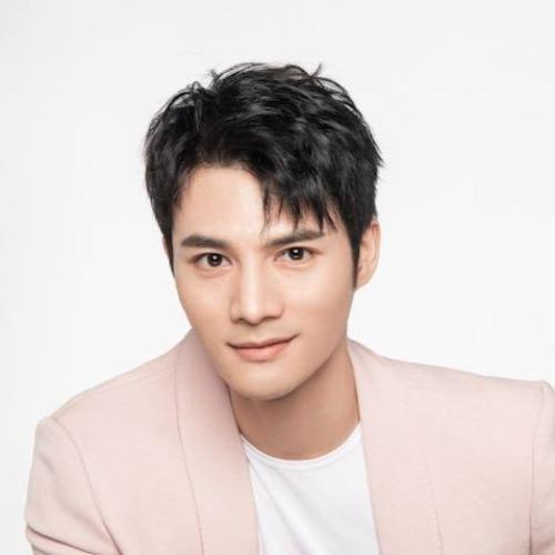 Hoàng Khiên - 黄骞