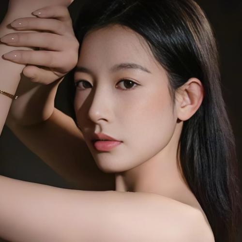 Đàm Văn Văn - 谭雯文