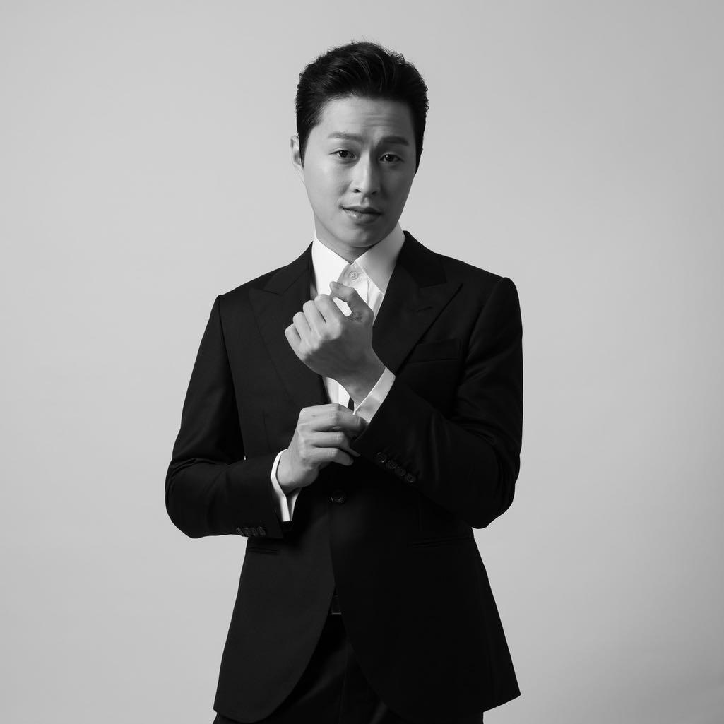 Ông Diệc Thần - 翁亦辰