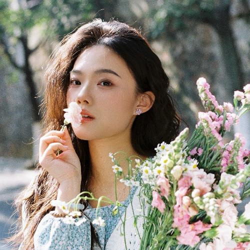 Dụ Gia Kỳ - 喻嘉琦