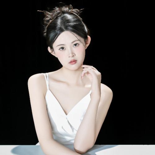 Lý Vân Đóa - 李云朵