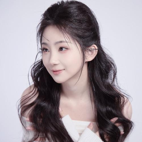 Từ Tử Dự - 徐子誉