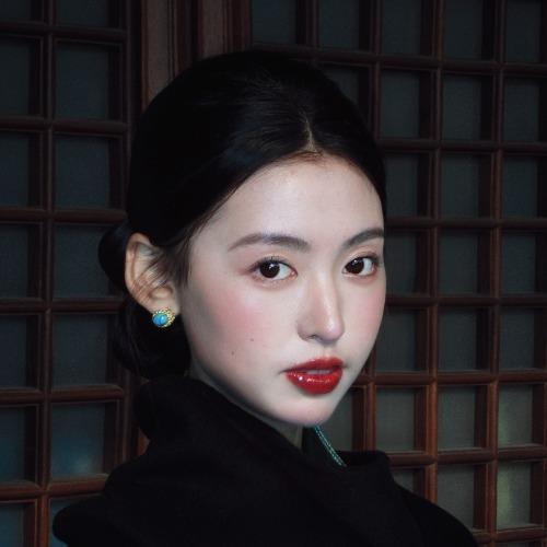 Ngô Mi Lượng - 吴眉靓