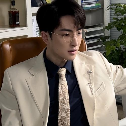 Bạch Kiệt - 白杰