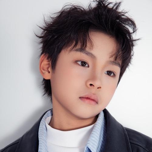 Cao Phạm Kiệt (Nhất Nặc) - 高梵杰（一诺）