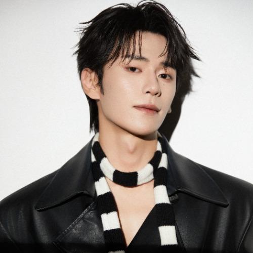 Diêm Đinh Tường Vũ - 闫丁翔宇