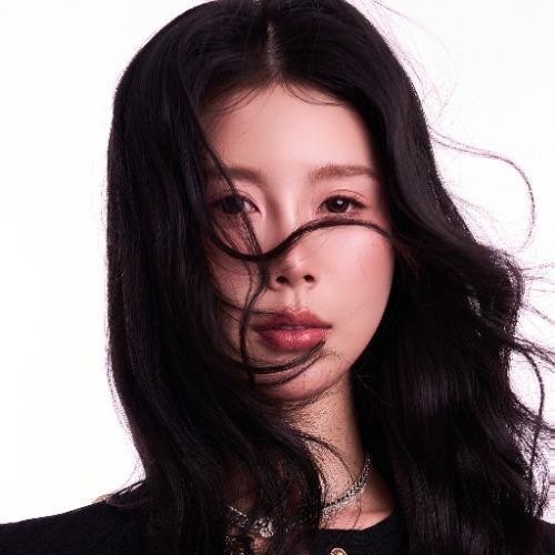 Đinh Hải Hà - 丁海霞