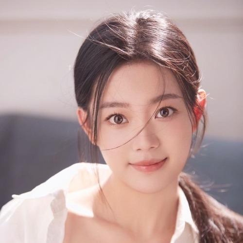 Đinh Tử Hàm - 丁紫含