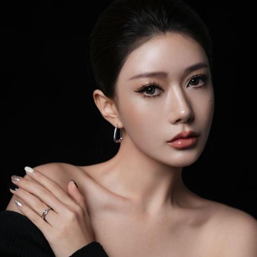 Doãn Trúc - 尹竹