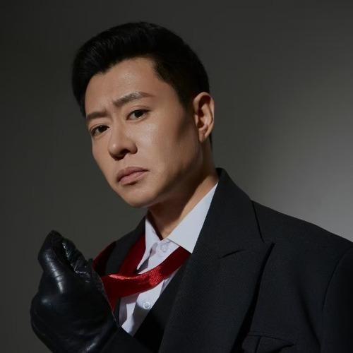 Đồng Niên - 彤年