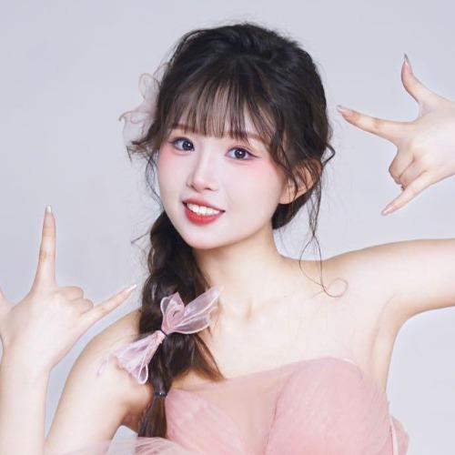 Dư Hân Nhuỵ - 余欣芮