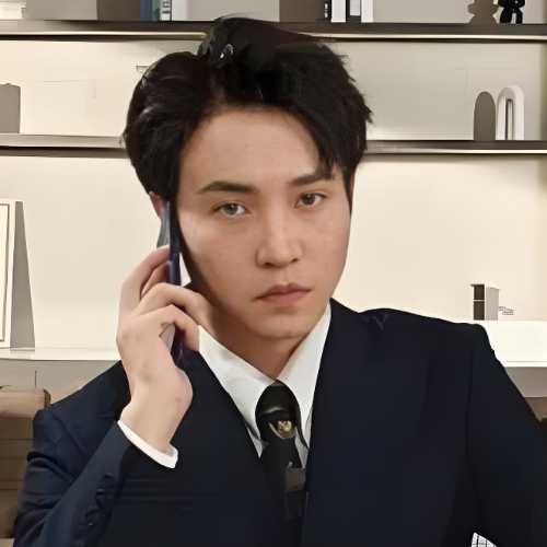 Dương Bản Diệu - 杨本燚