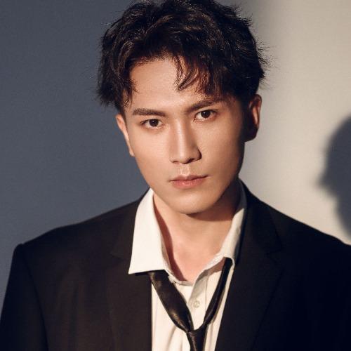 Dương Khai Thịnh - 杨开晟