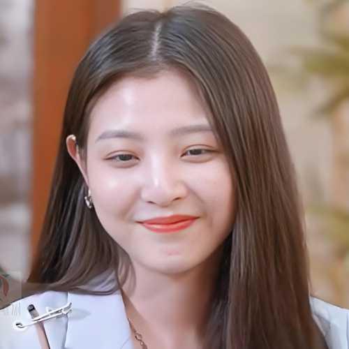 Dương Thu Vũ - 杨秋雨