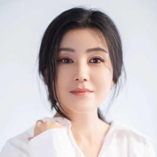 Giả Thư Di - 贾舒夷