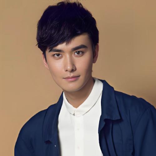 Hà Long Long - 何龙龙