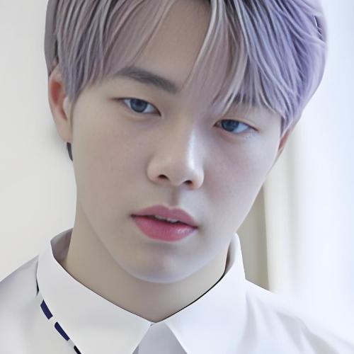 Hà Tuấn Hưng - 何俊兴