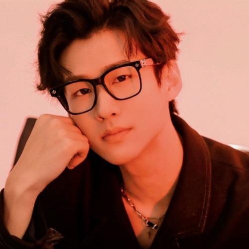 Hàm Tuấn Húc - 咸俊旭