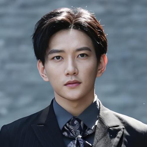 Hầu Quán Kiệt - 侯冠杰