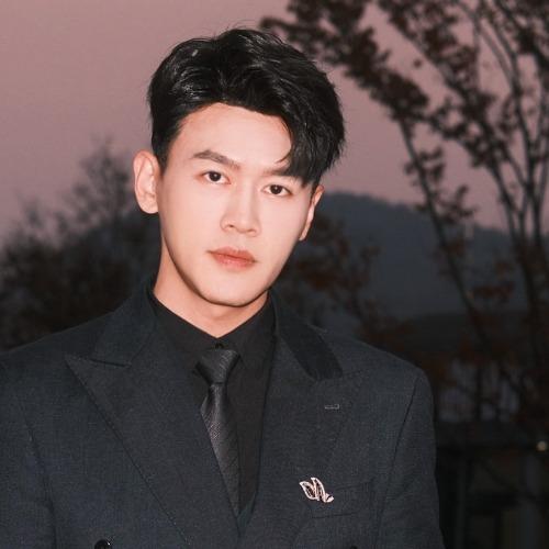 Hoàng Mưu - 黄谋