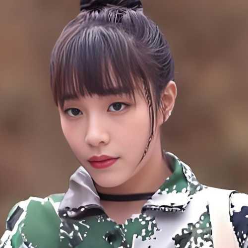 Hoàng Tuyên - 黄萱