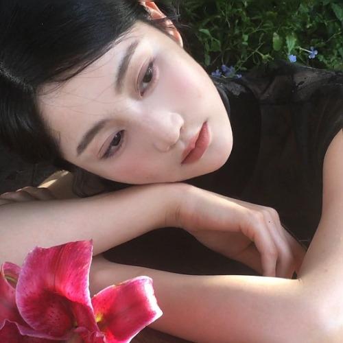 Hoàng Vân Vân - 黄云云