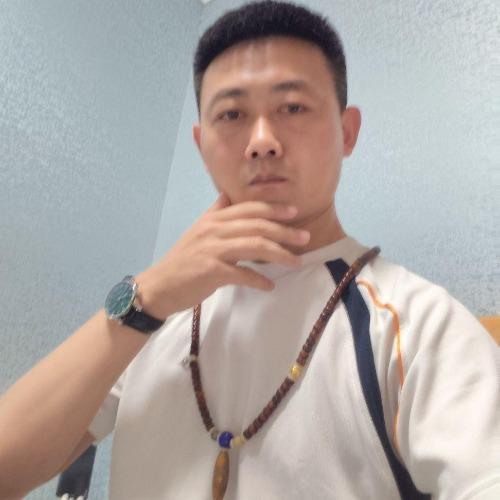 Khang Tiểu Vĩ - 康小伟