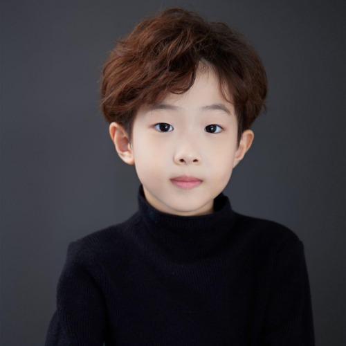 Khương Dực Phàm - 姜翊凡