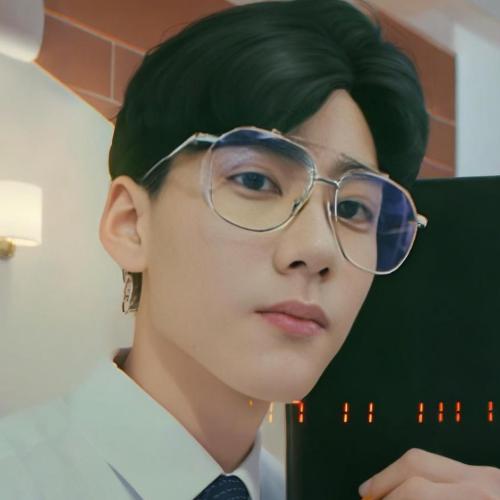 Lam Dật Luân - 蓝逸伦