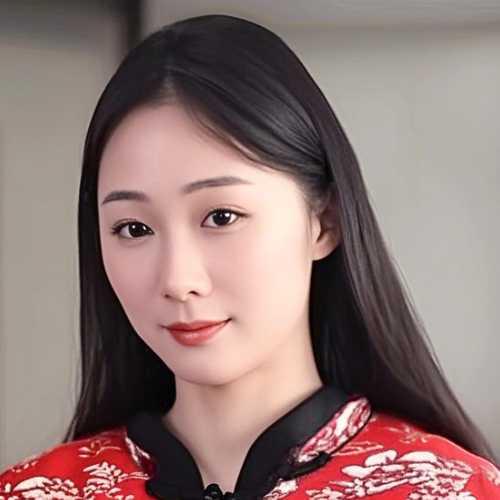 Lâm Hân Đồng - 林欣彤