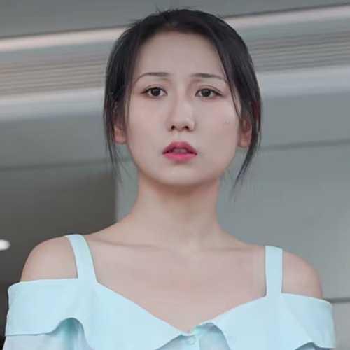 Lâm Thư Hiểu - 林书晓