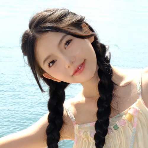 Lâm Tử Dung - 林籽蓉