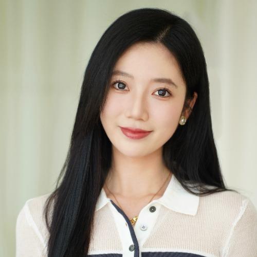 Lăng Tư Vũ - 凌思羽