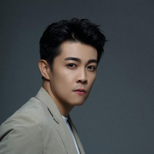 Lê Chấn Hiêu - 黎振骁