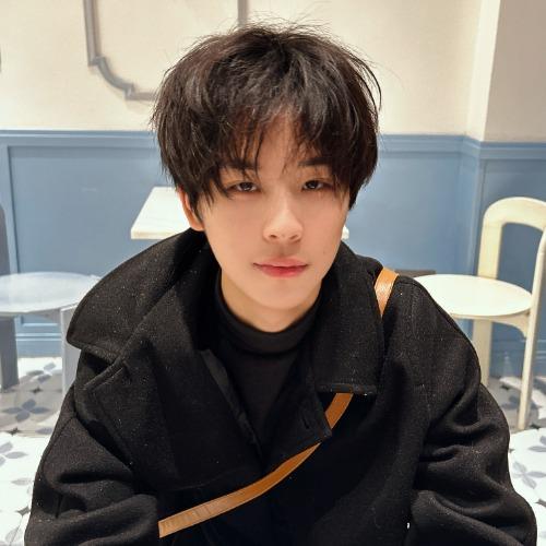 Lương Diệu Văn - 梁耀文